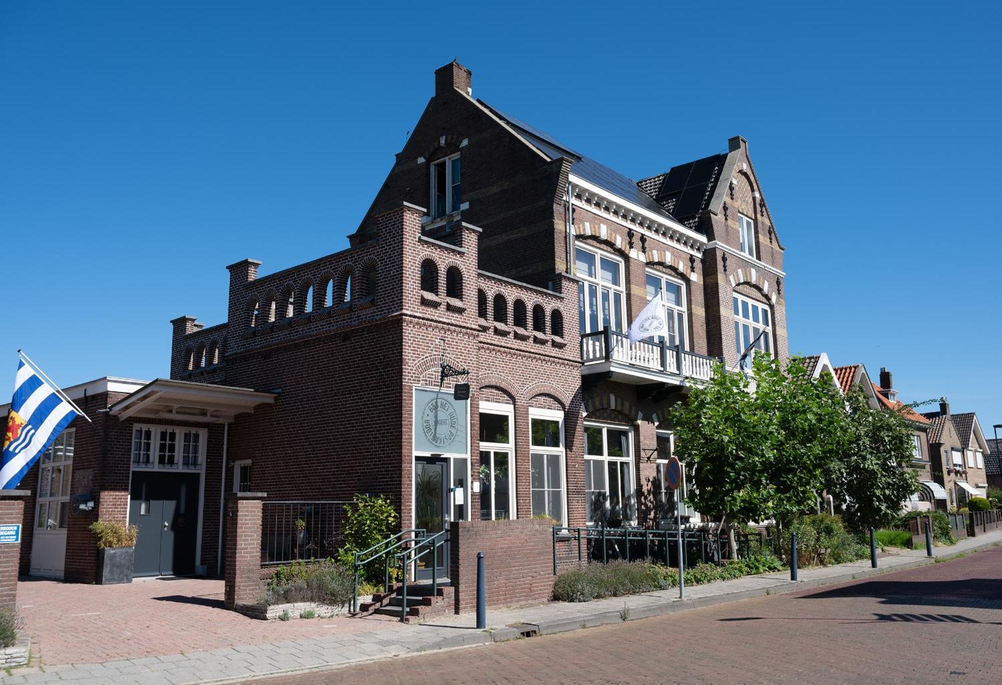 B&B Het Oude Postkantoor Yerseke Exterior foto